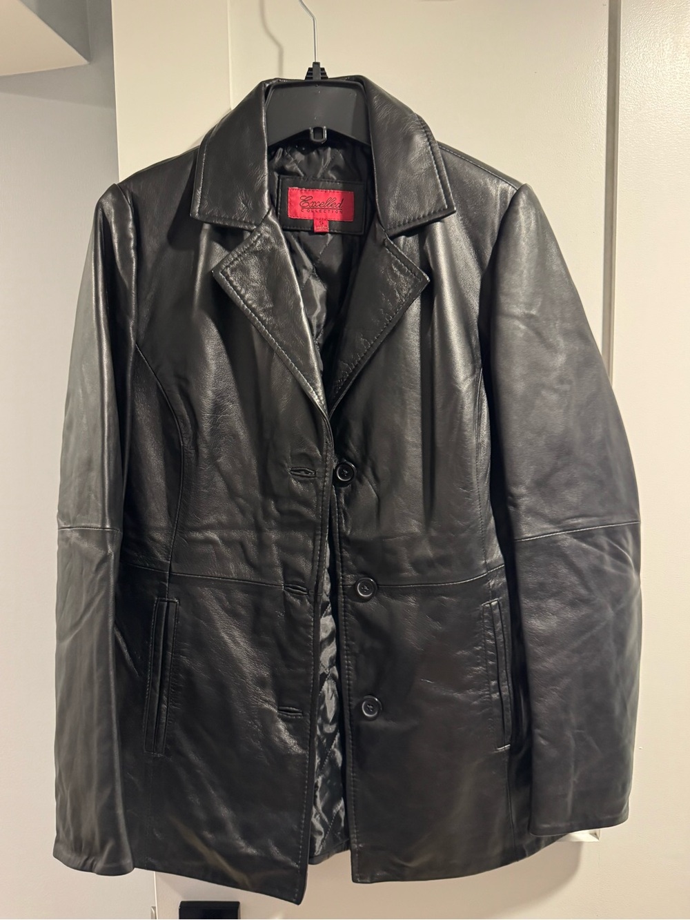 Excelled Collection Black Leather Button-Up Blazer/Jacket